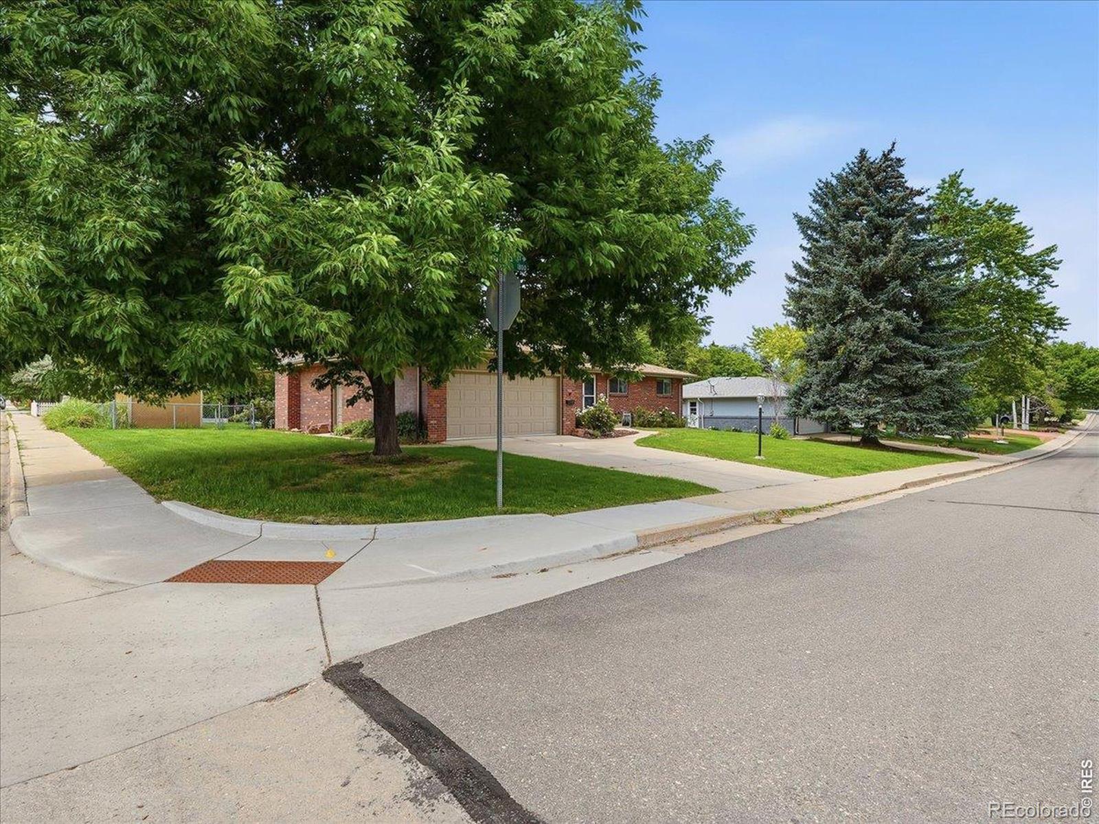 MLS Image #4 for 1805  agate court,loveland, Colorado