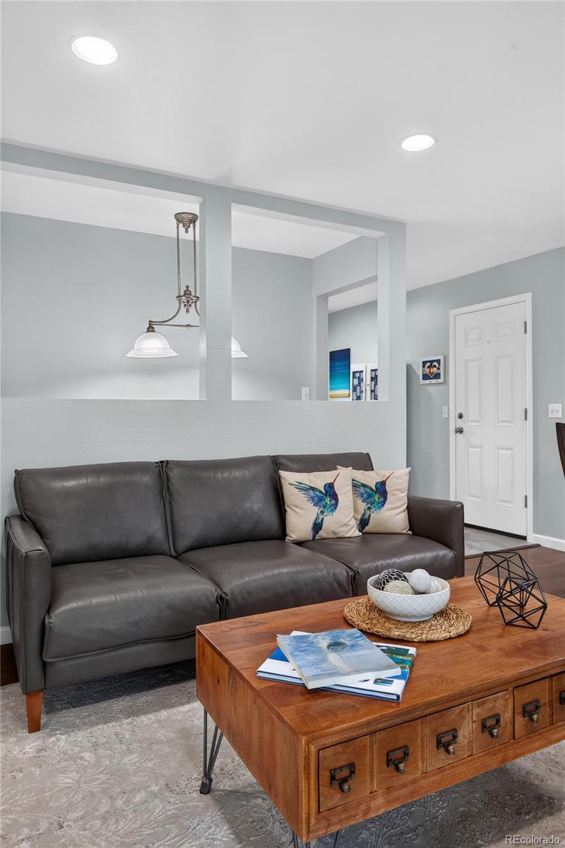 MLS Image #16 for 7650 s kit carson drive,centennial, Colorado