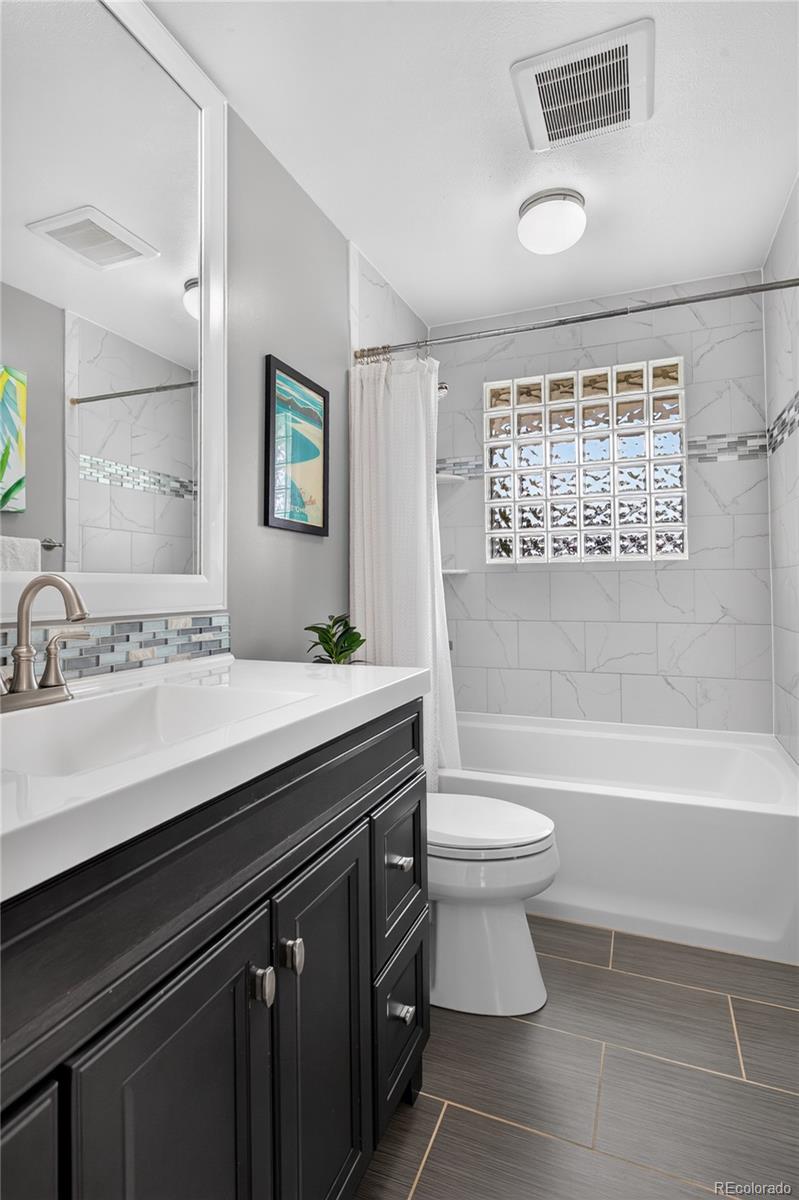 MLS Image #24 for 7650 s kit carson drive,centennial, Colorado