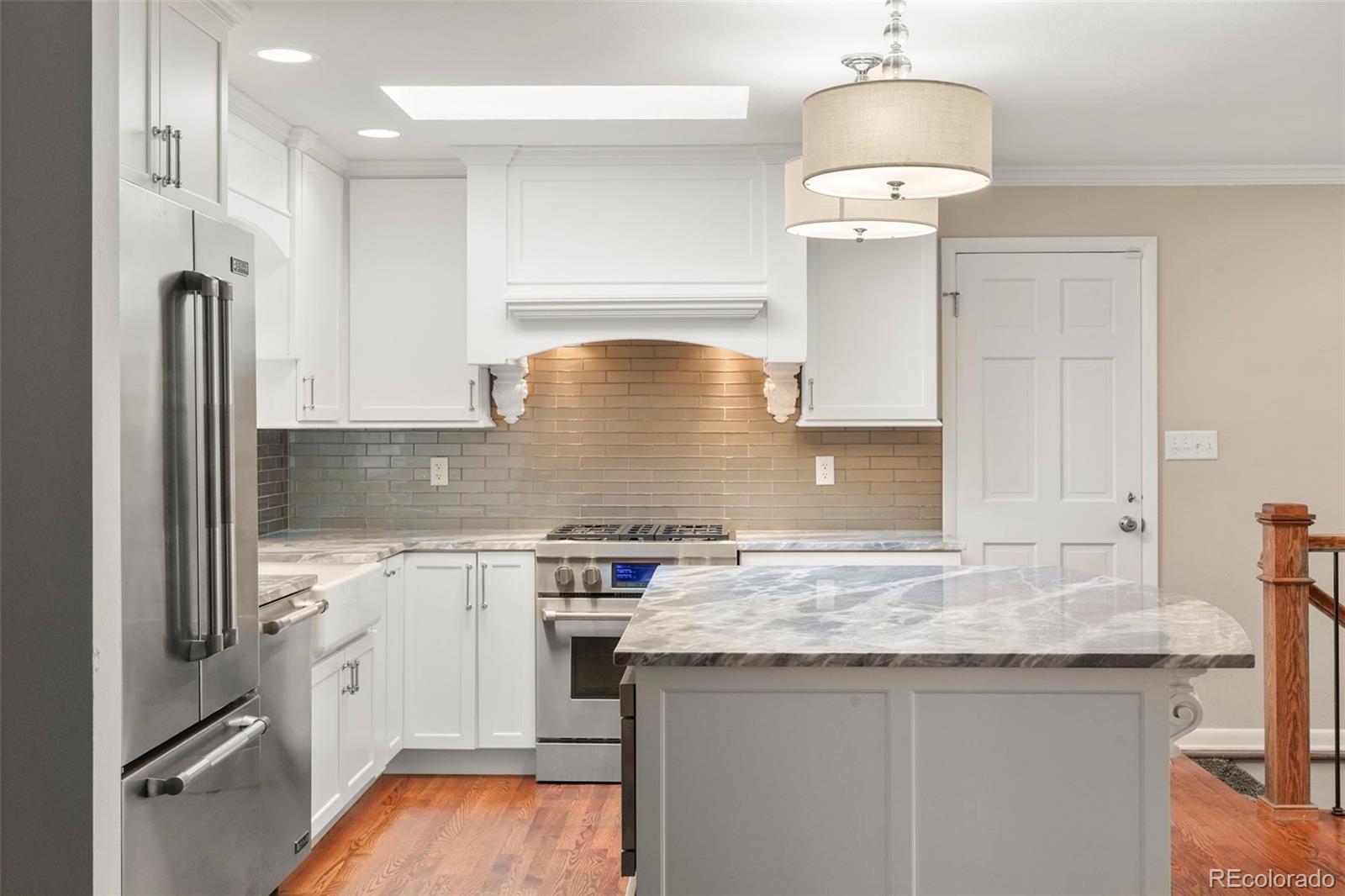 MLS Image #5 for 207  pine avenue,colorado springs, Colorado