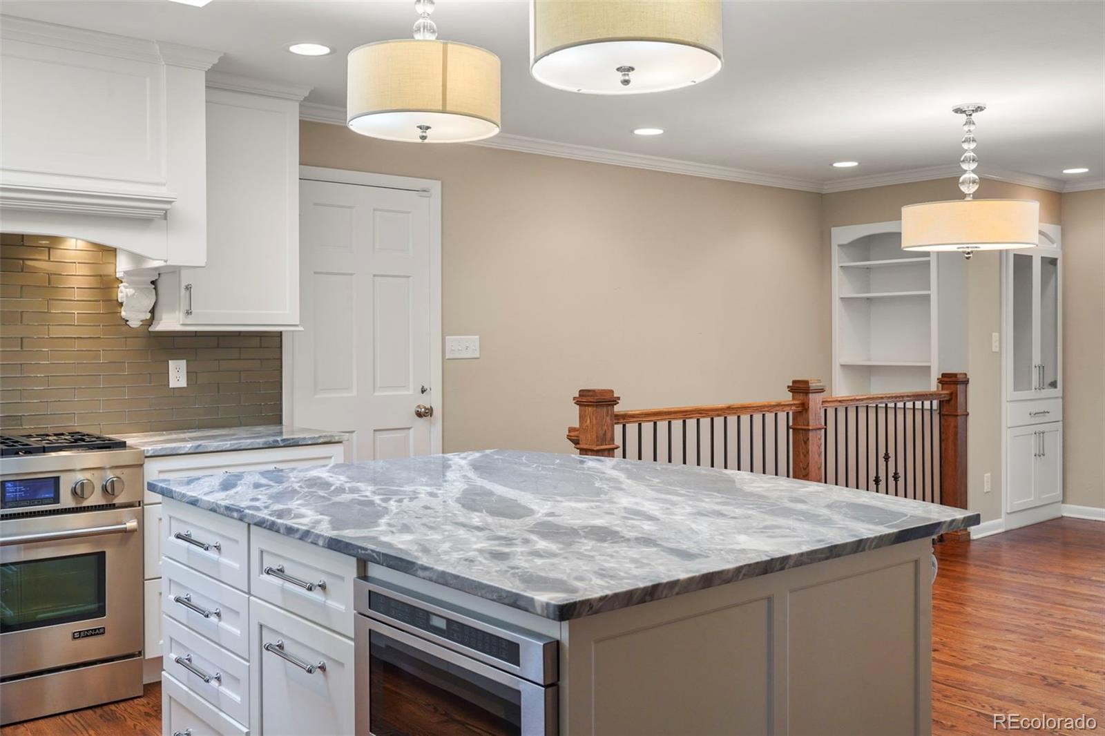MLS Image #7 for 207  pine avenue,colorado springs, Colorado