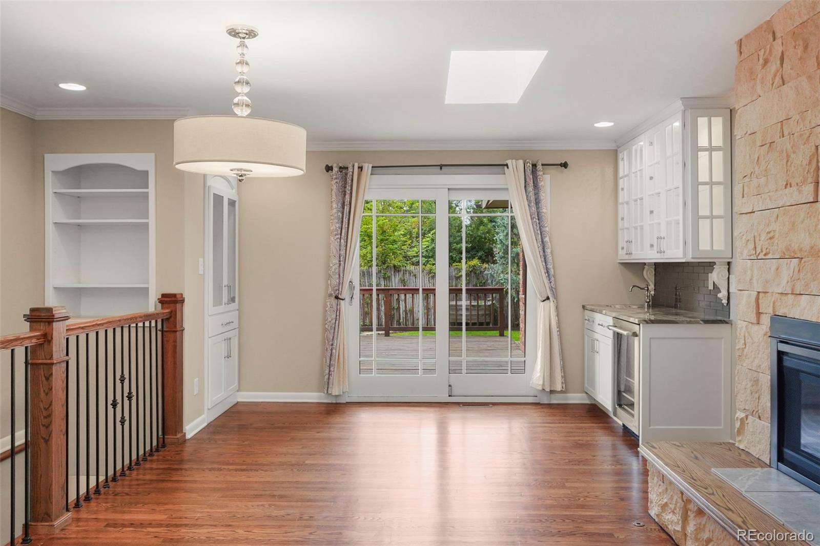 MLS Image #8 for 207  pine avenue,colorado springs, Colorado
