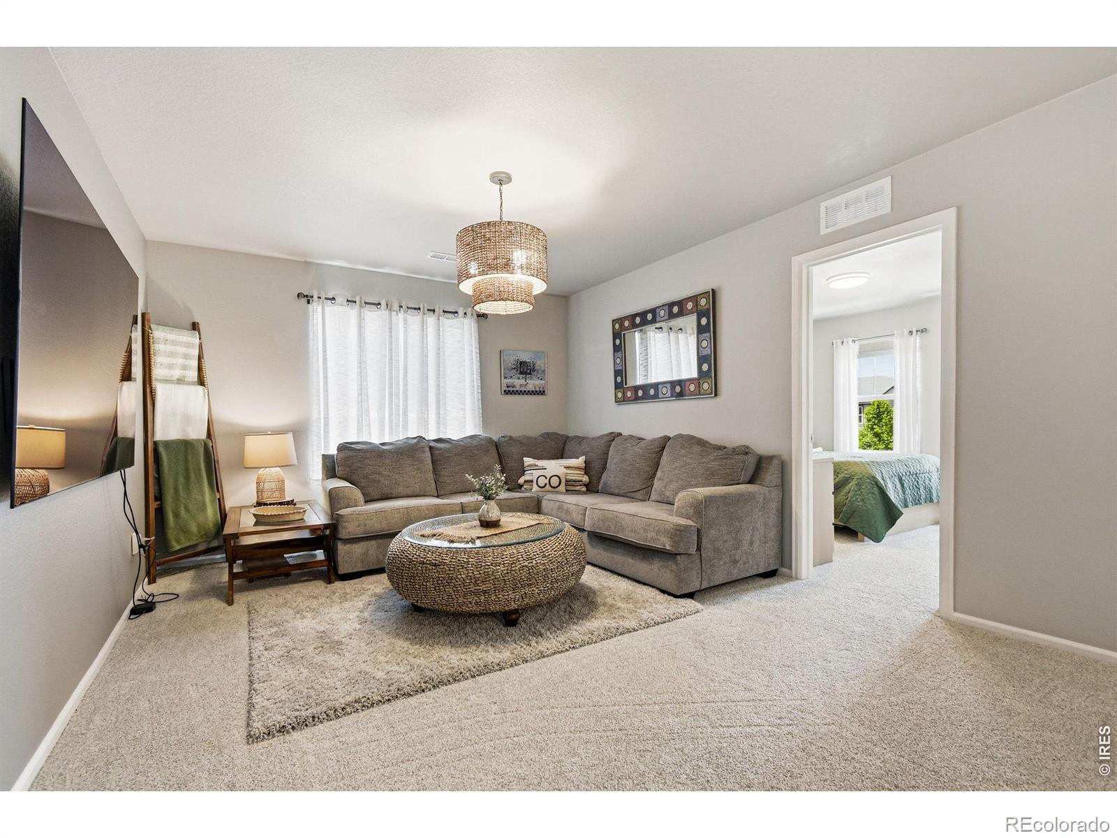 MLS Image #12 for 1008  sugar beet circle,longmont, Colorado