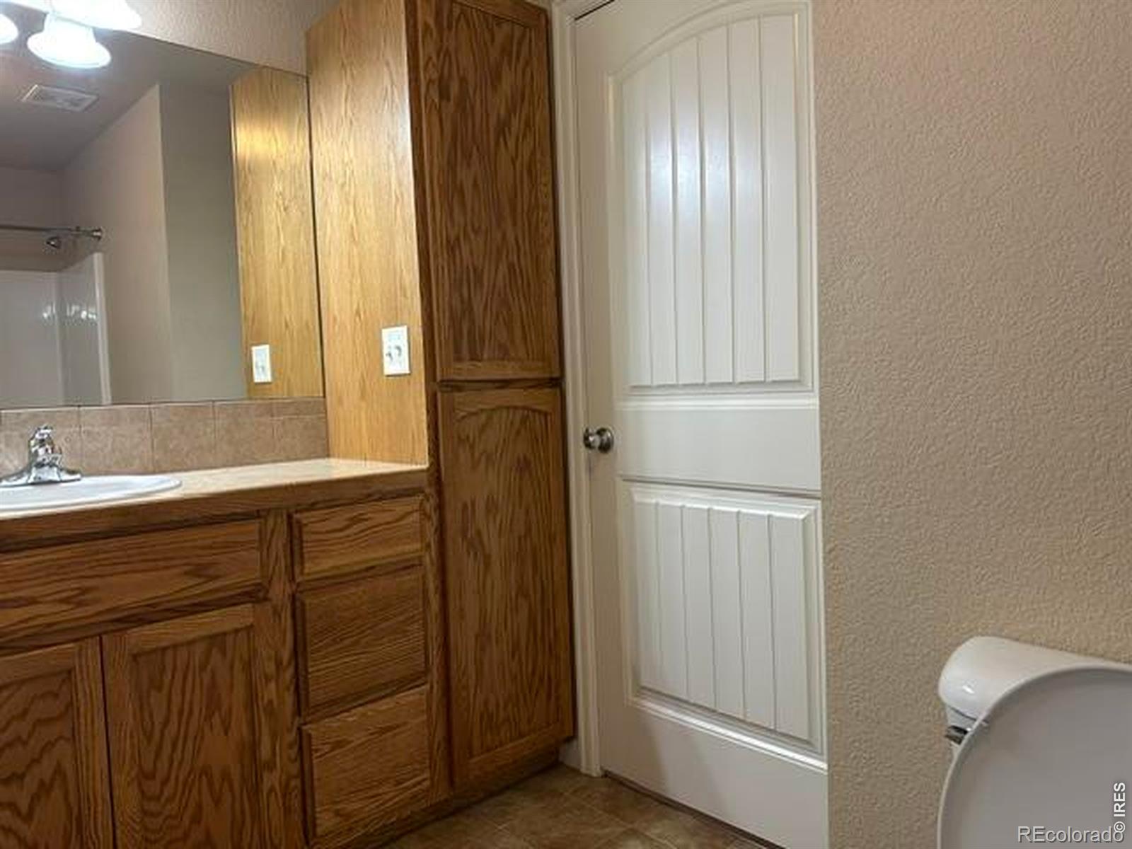 MLS Image #15 for 417  settler way,johnstown, Colorado