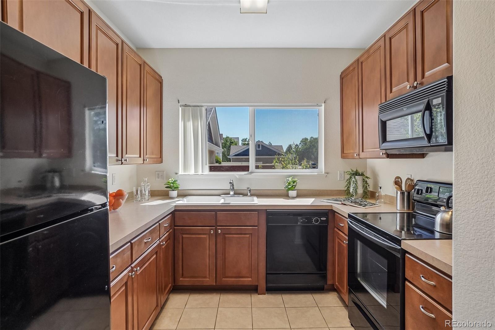 MLS Image #14 for 8200 e 8th avenue 7103,denver, Colorado