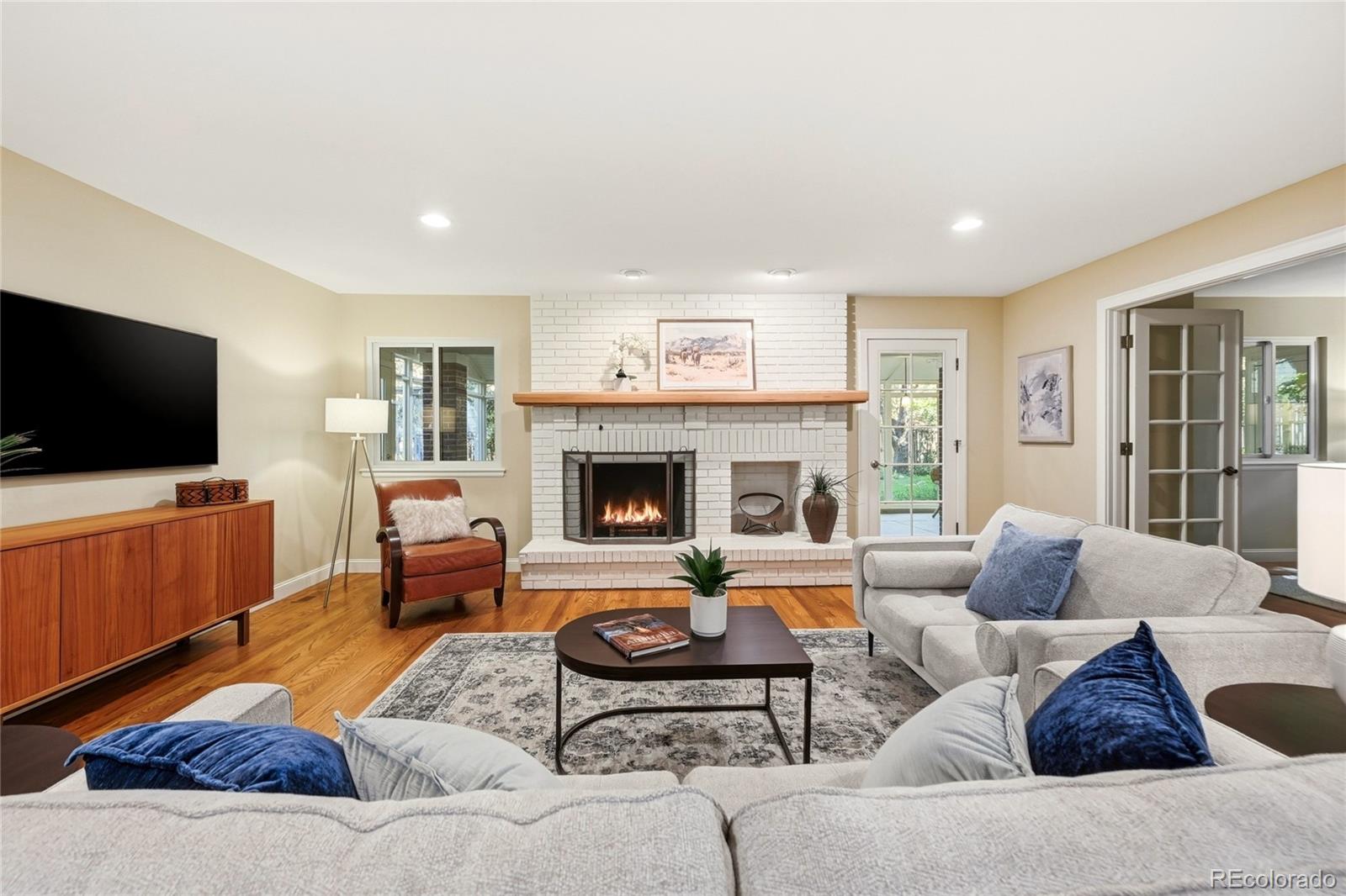 MLS Image #3 for 3056 e hinsdale avenue,centennial, Colorado