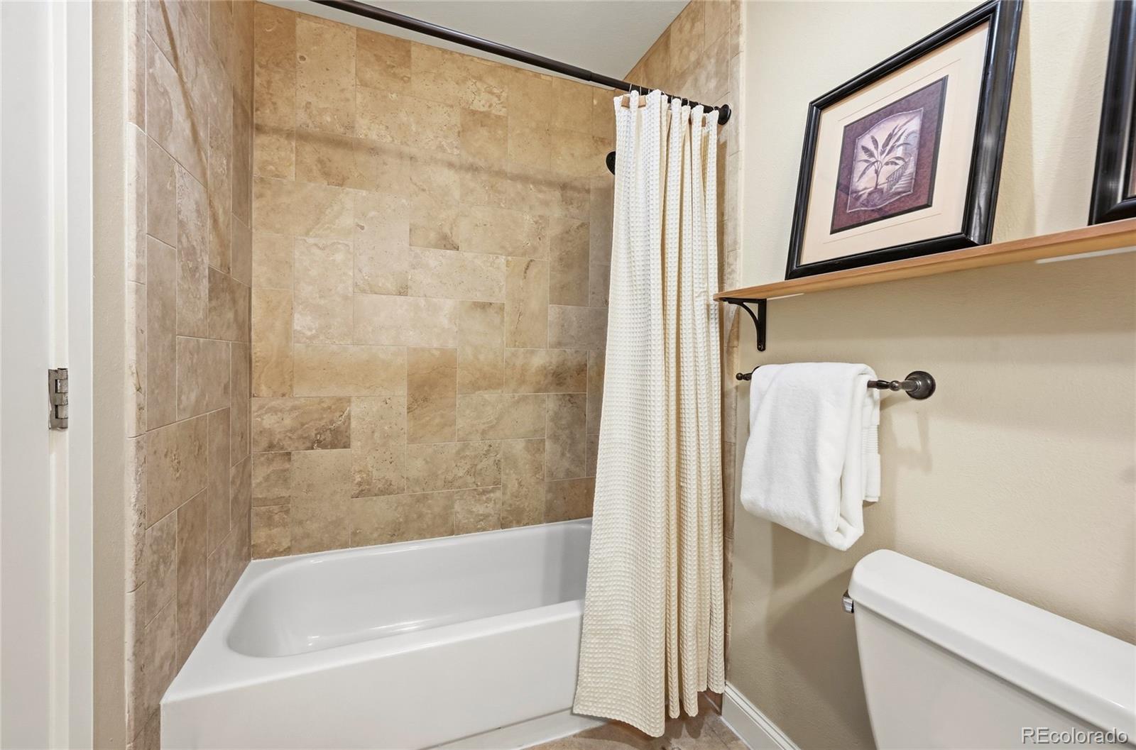 MLS Image #33 for 3056 e hinsdale avenue,centennial, Colorado