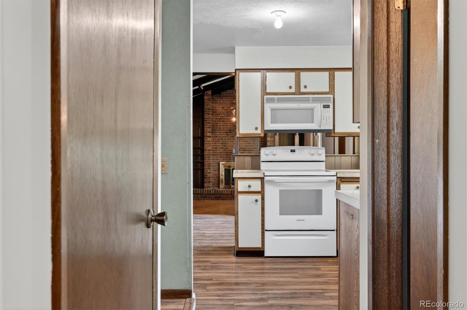 MLS Image #11 for 12249 e arkansas avenue,aurora, Colorado