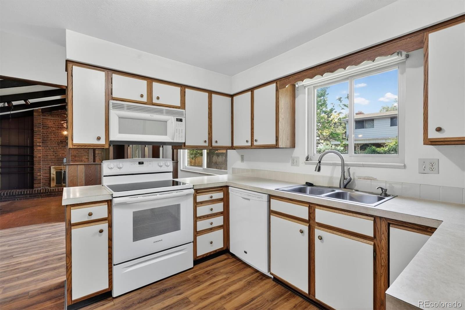 MLS Image #16 for 12249 e arkansas avenue,aurora, Colorado