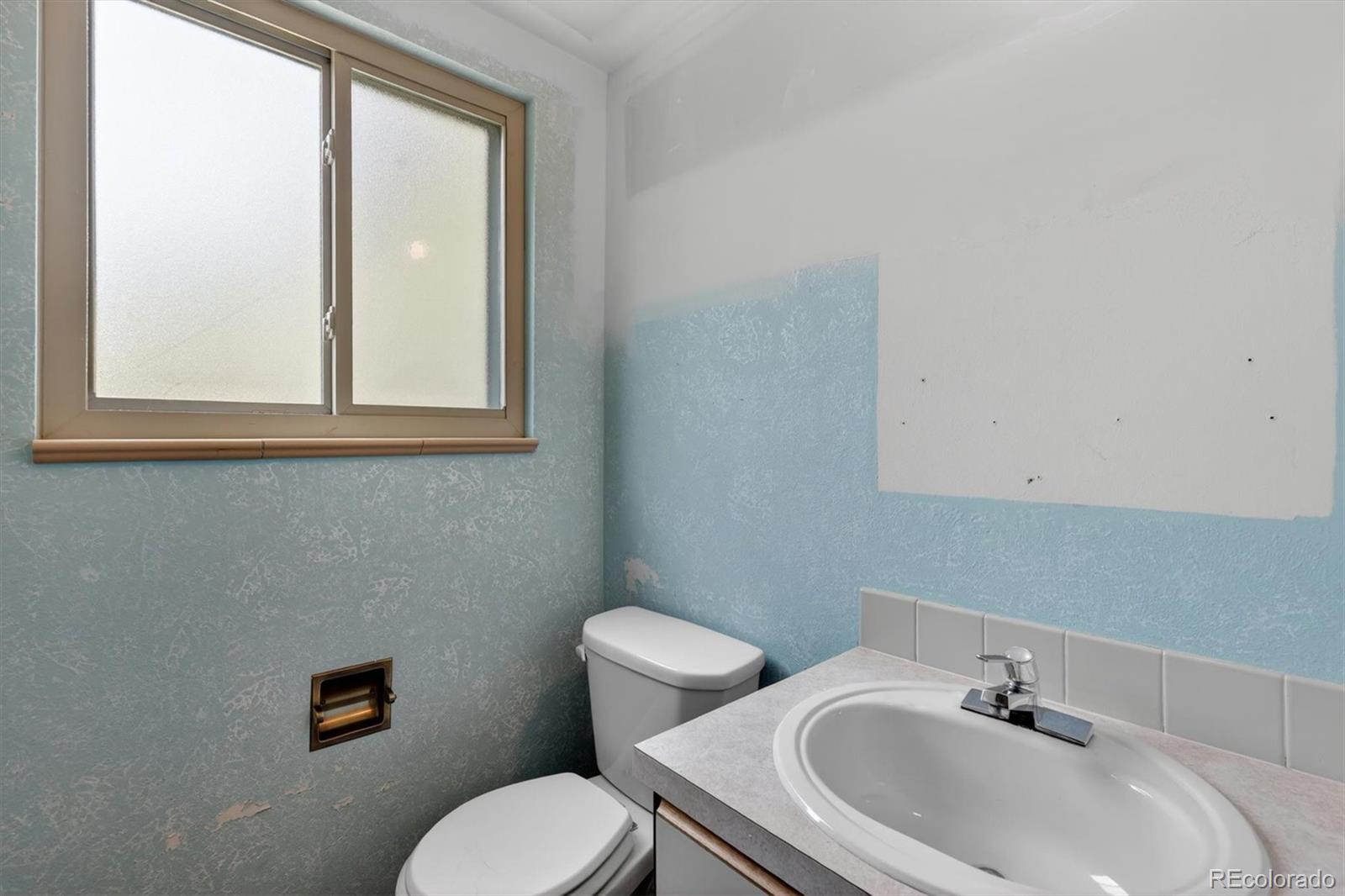 MLS Image #23 for 12249 e arkansas avenue,aurora, Colorado