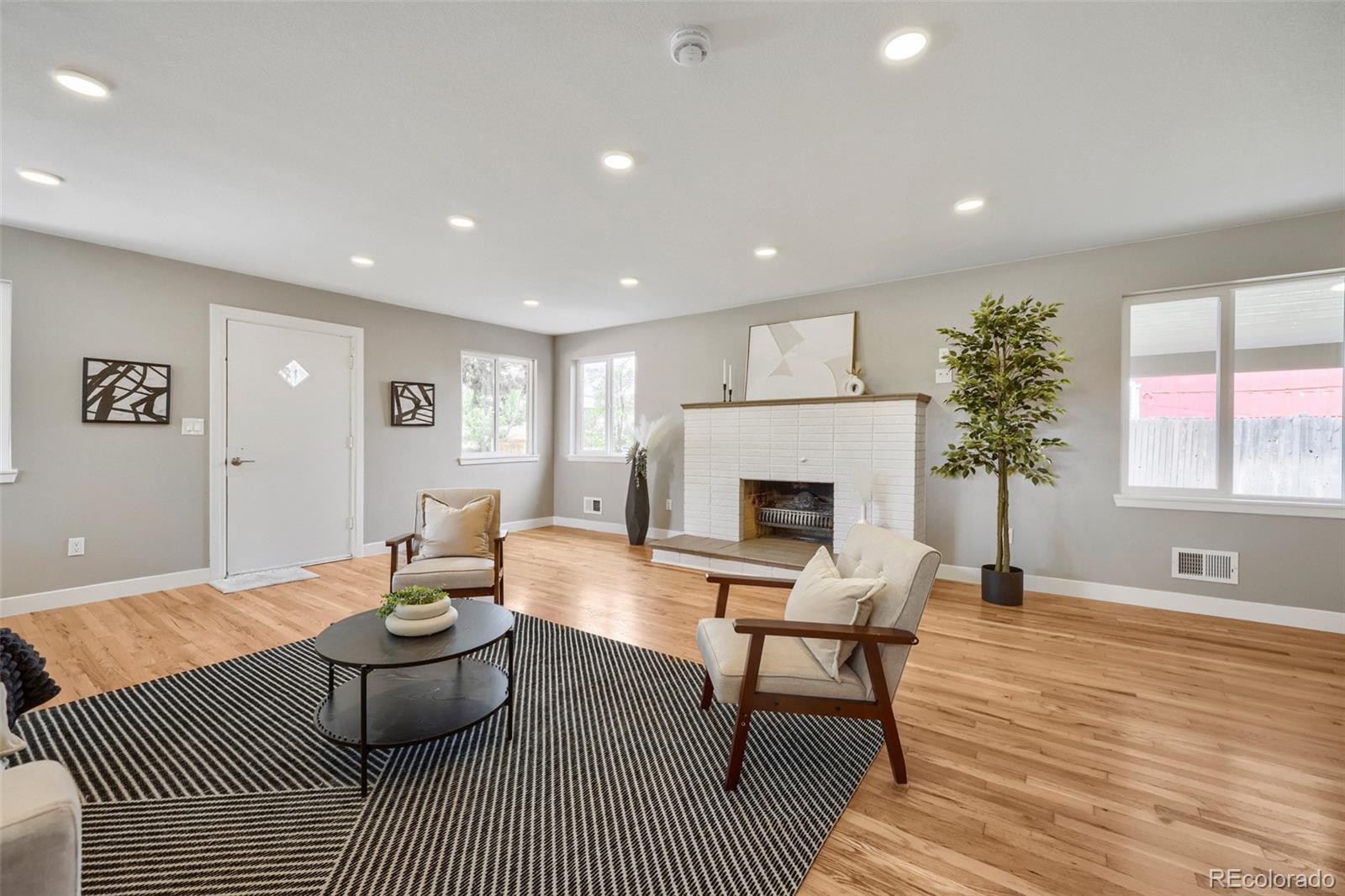 MLS Image #4 for 7085 e 72nd avenue,commerce city, Colorado