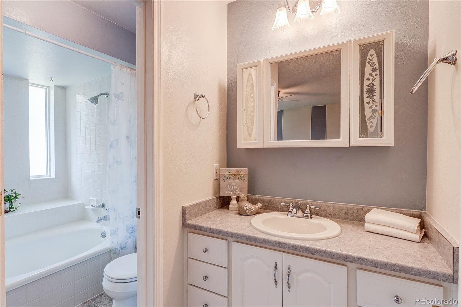 MLS Image #25 for 16754 e kepner place,aurora, Colorado