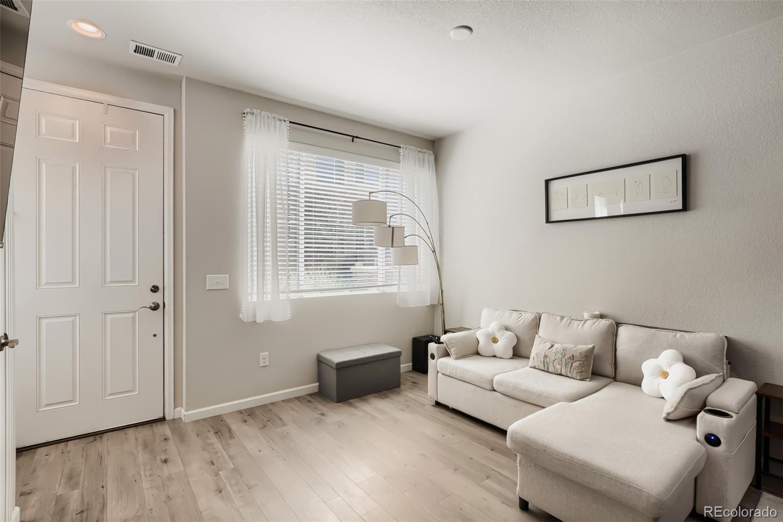 MLS Image #9 for 15476 w 64th loop b,arvada, Colorado