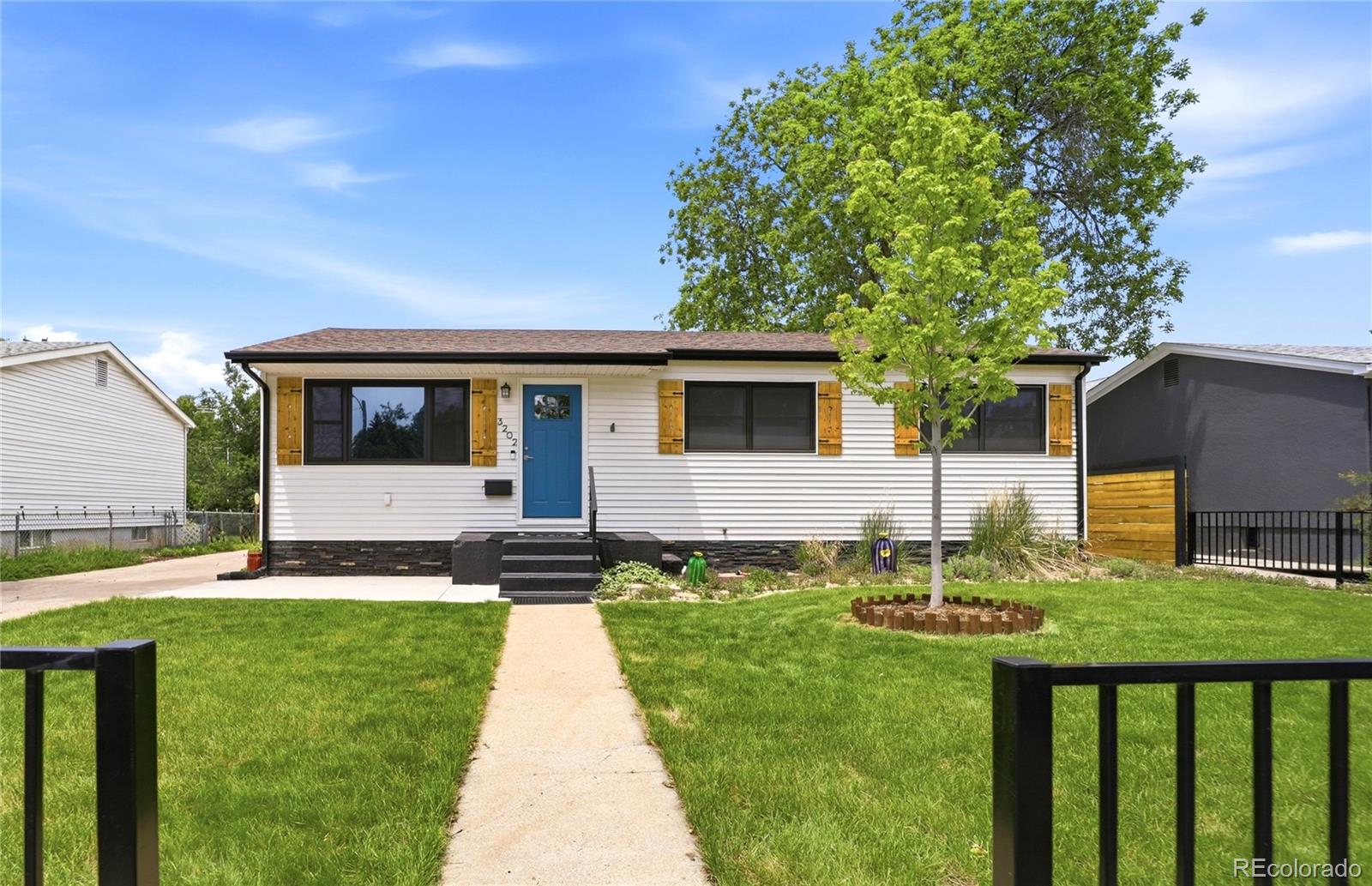 MLS Image #1 for 3202 e la salle street,colorado springs, Colorado