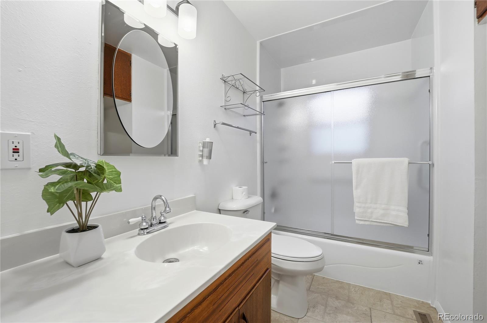 MLS Image #15 for 3202 e la salle street,colorado springs, Colorado
