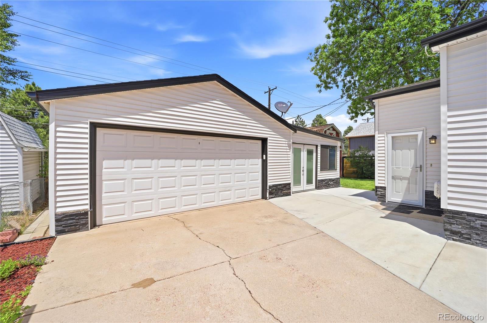 MLS Image #24 for 3202 e la salle street,colorado springs, Colorado
