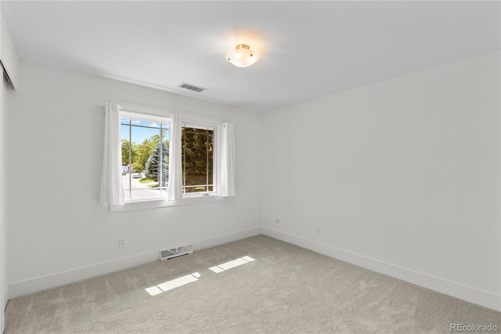 MLS Image #31 for 4953 e maplewood drive,centennial, Colorado