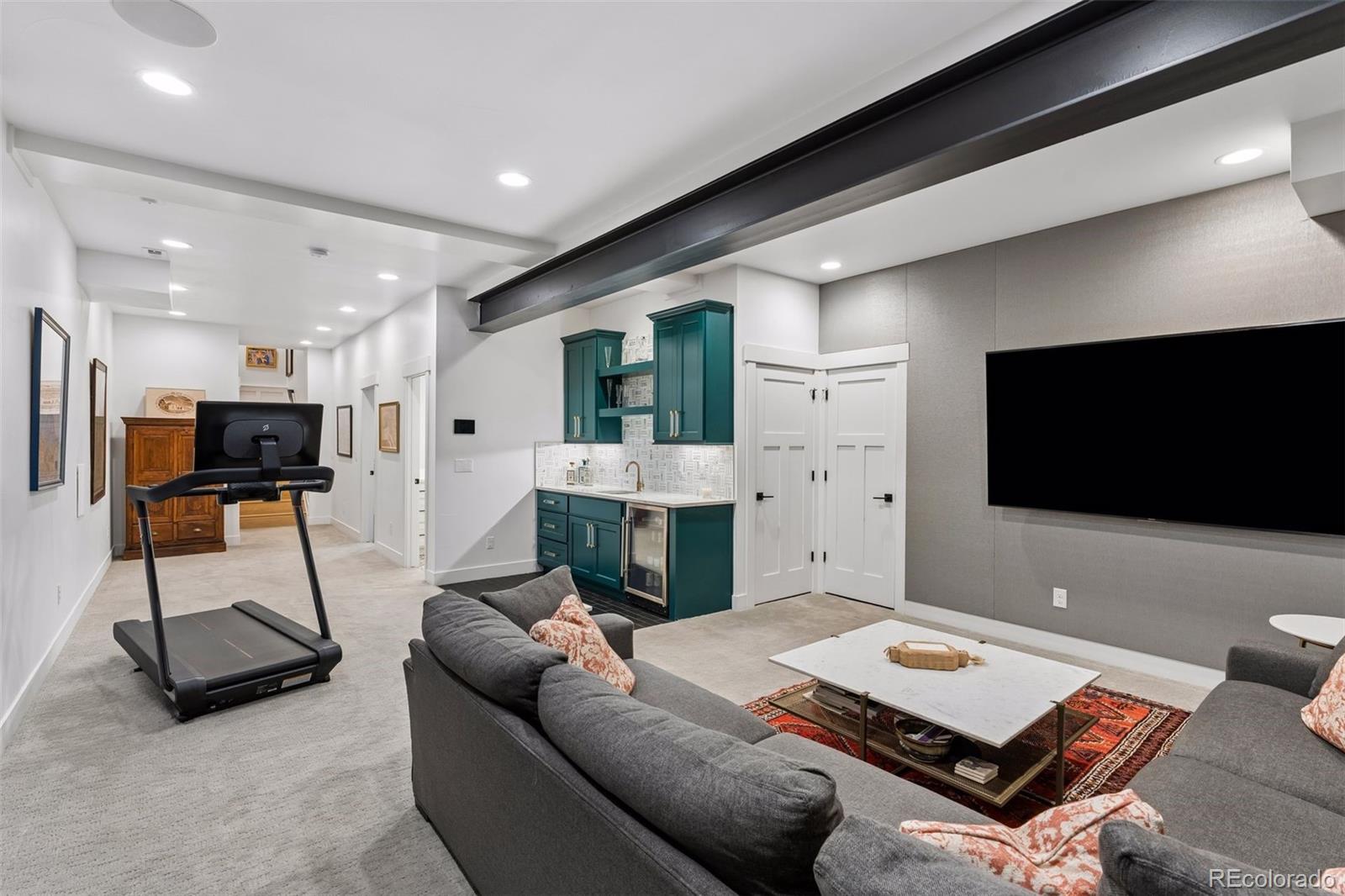 MLS Image #33 for 400 s gaylord street,denver, Colorado