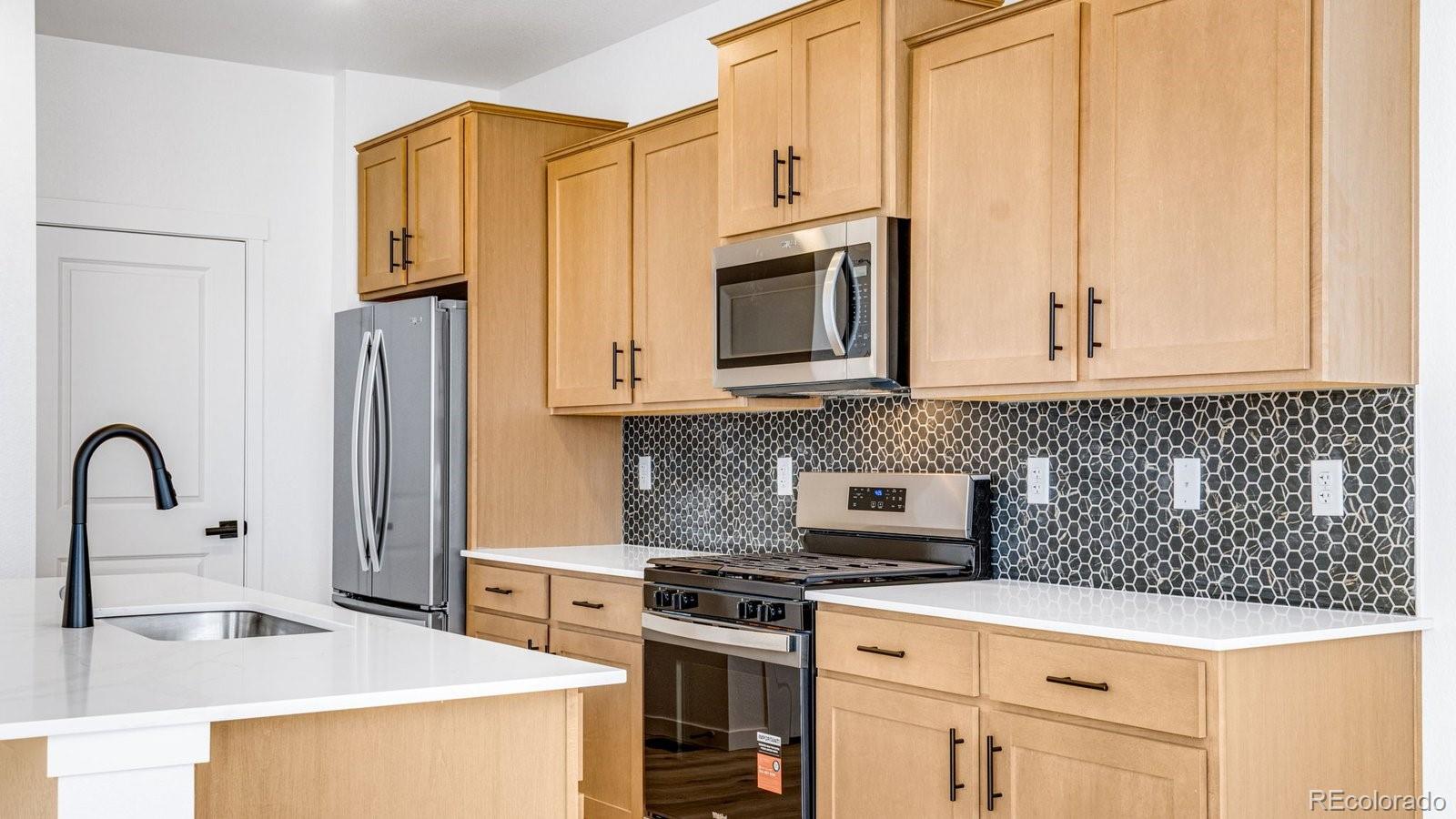 MLS Image #5 for 715  ayrshire road,johnstown, Colorado