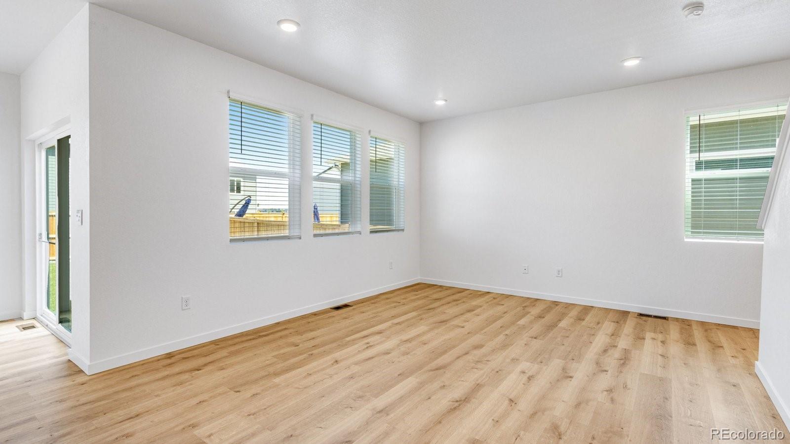 MLS Image #7 for 715  ayrshire road,johnstown, Colorado