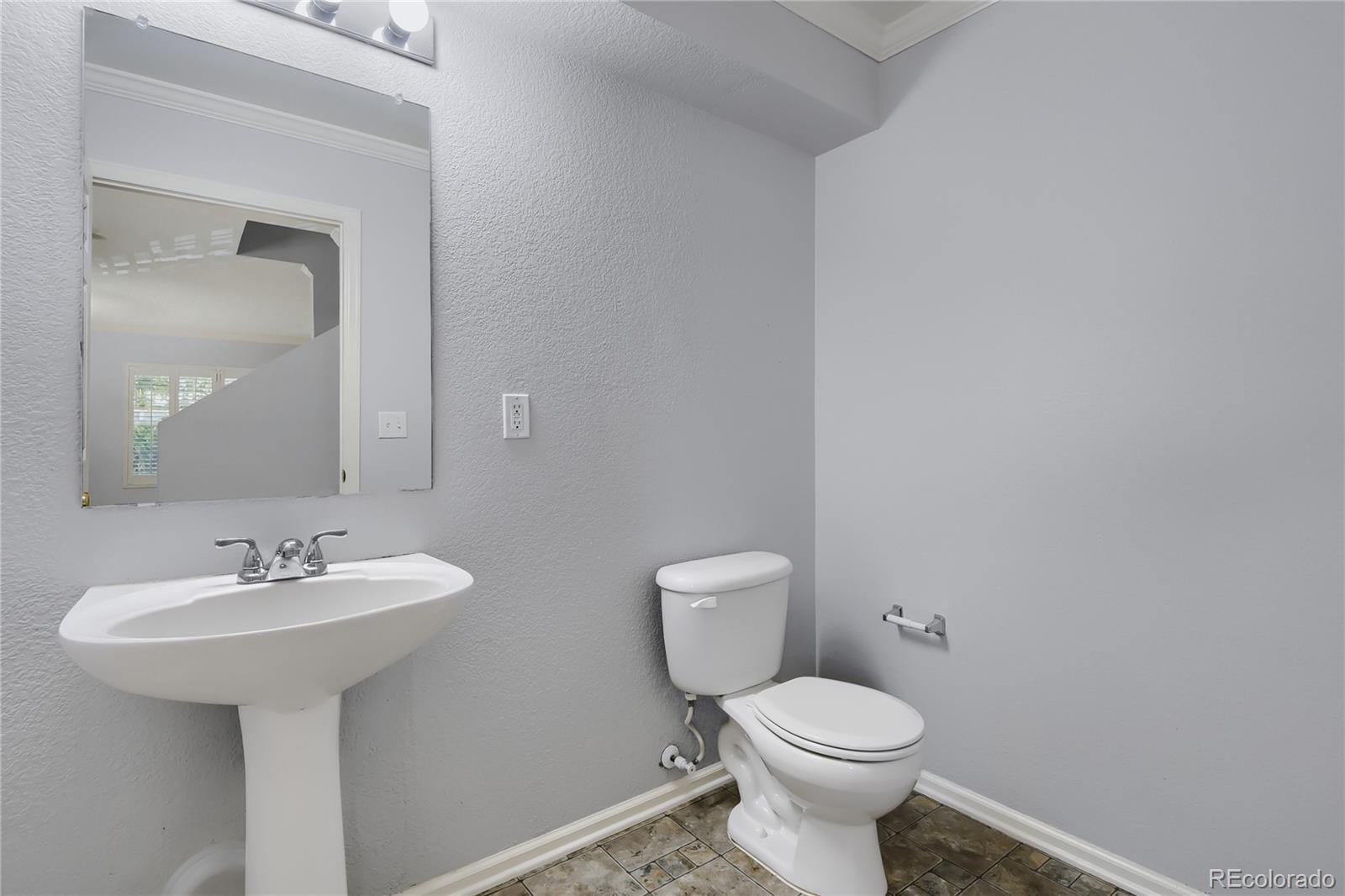 MLS Image #12 for 12835  mayfair way b,englewood, Colorado