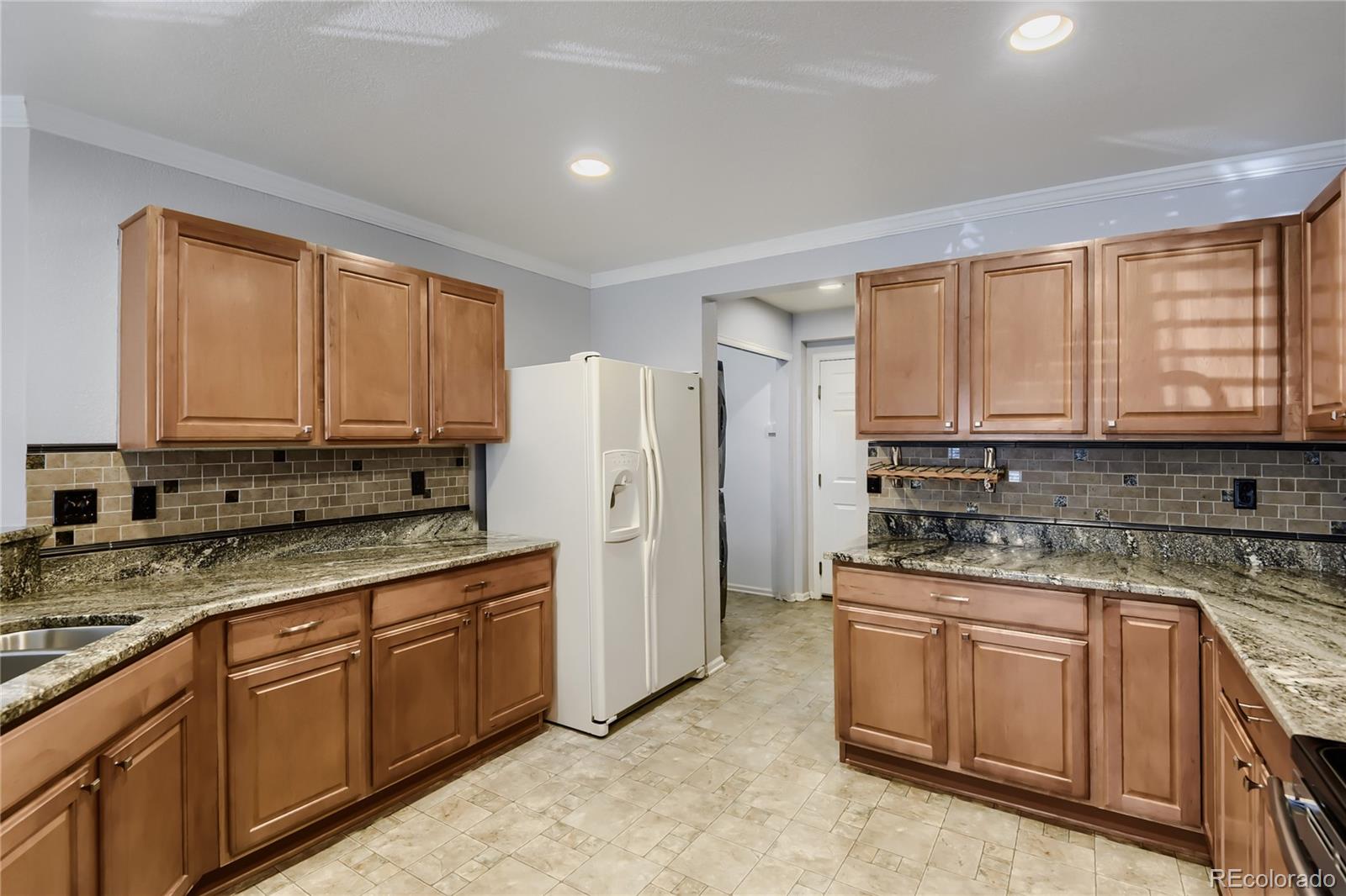 MLS Image #3 for 12835  mayfair way b,englewood, Colorado