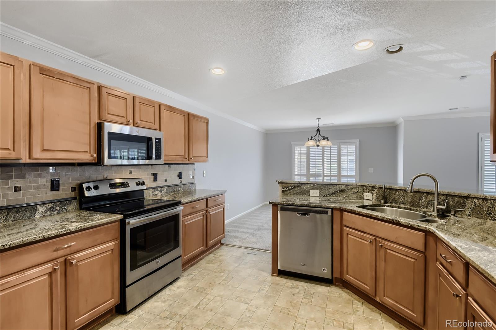 MLS Image #4 for 12835  mayfair way b,englewood, Colorado