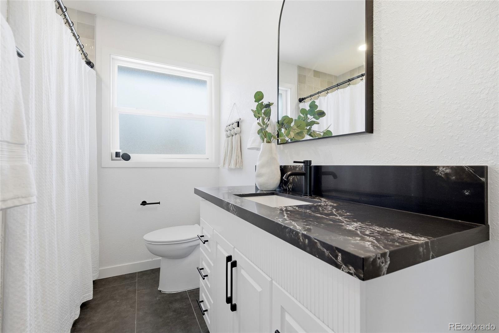 MLS Image #20 for 6105 e mexico avenue,denver, Colorado