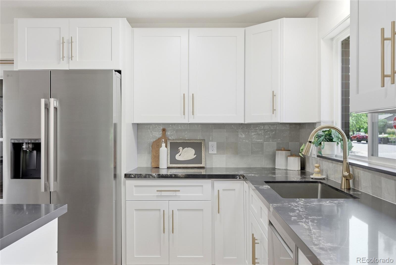 MLS Image #7 for 6105 e mexico avenue,denver, Colorado