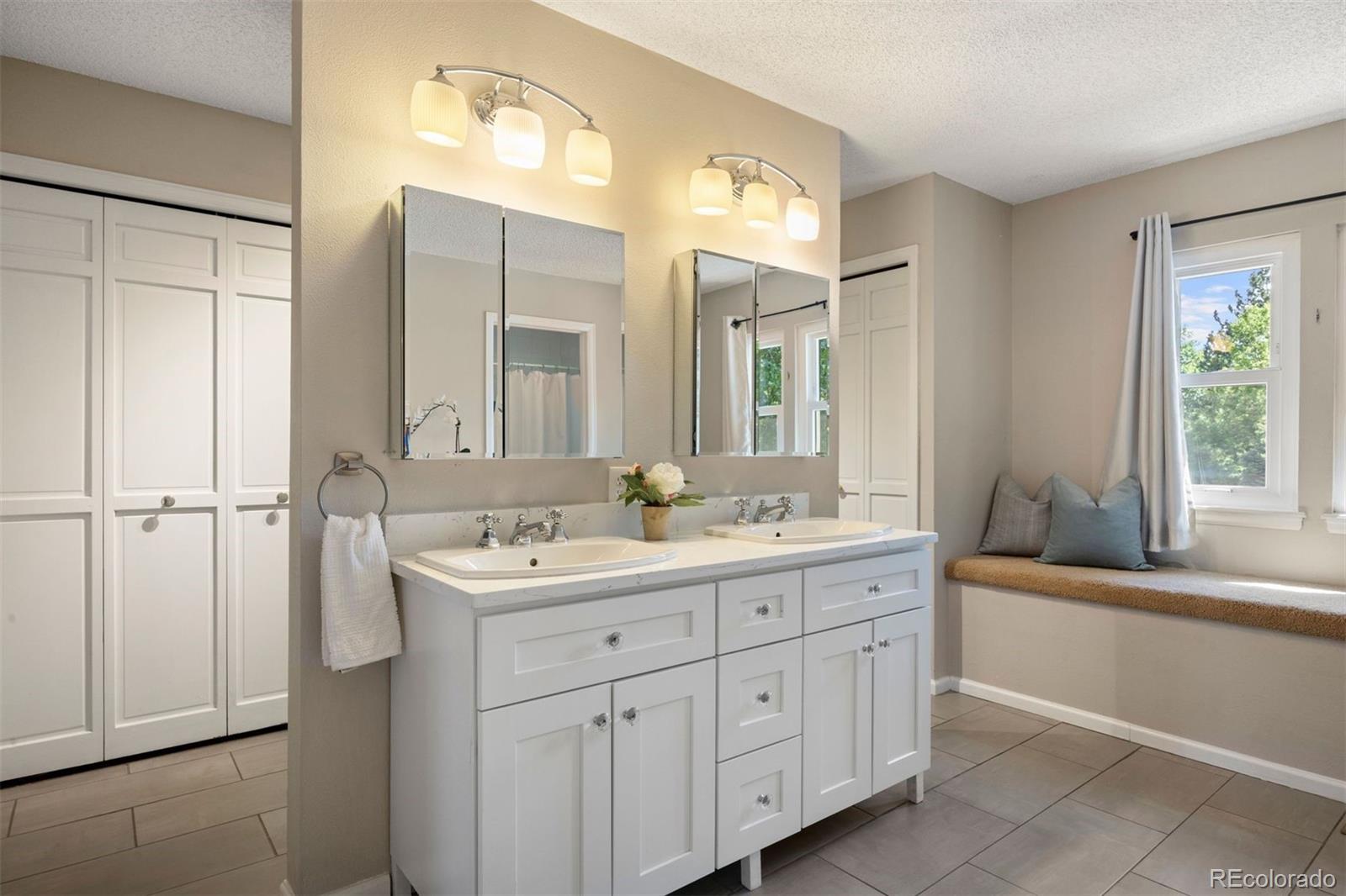 MLS Image #29 for 3085 e hinsdale avenue,centennial, Colorado