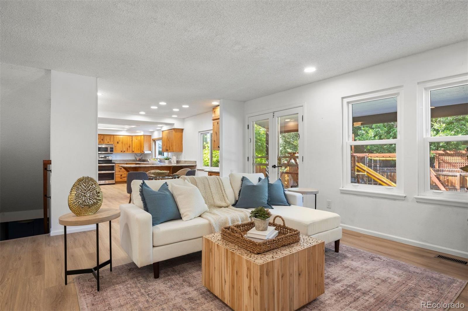 MLS Image #8 for 3085 e hinsdale avenue,centennial, Colorado