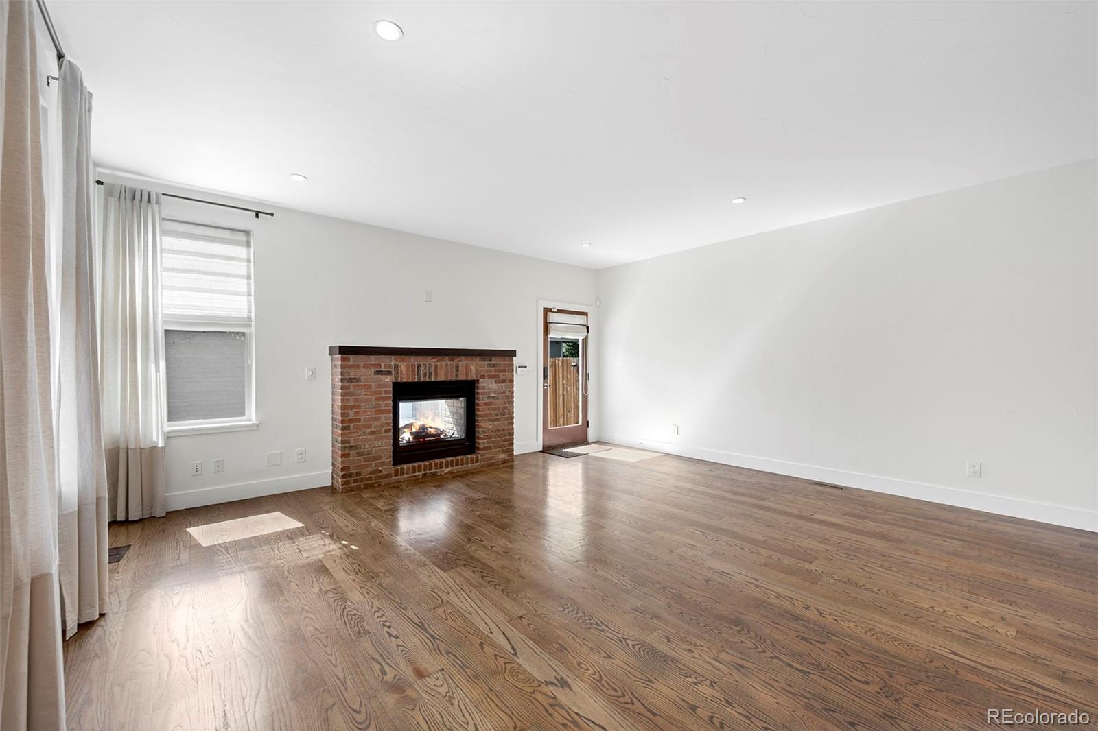 MLS Image #12 for 3219  stuart street,denver, Colorado