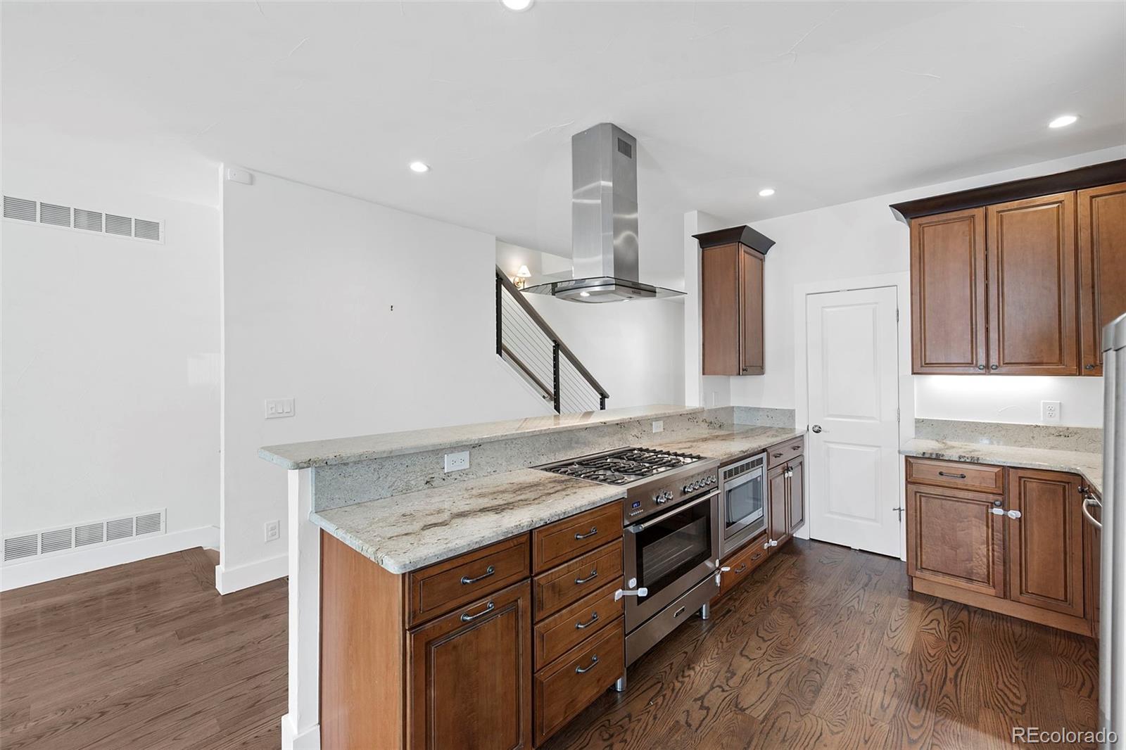 MLS Image #9 for 3219  stuart street,denver, Colorado