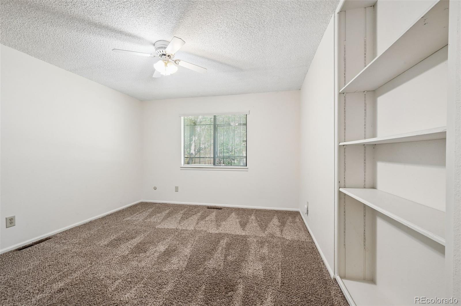 MLS Image #16 for 82 s eagle circle,aurora, Colorado