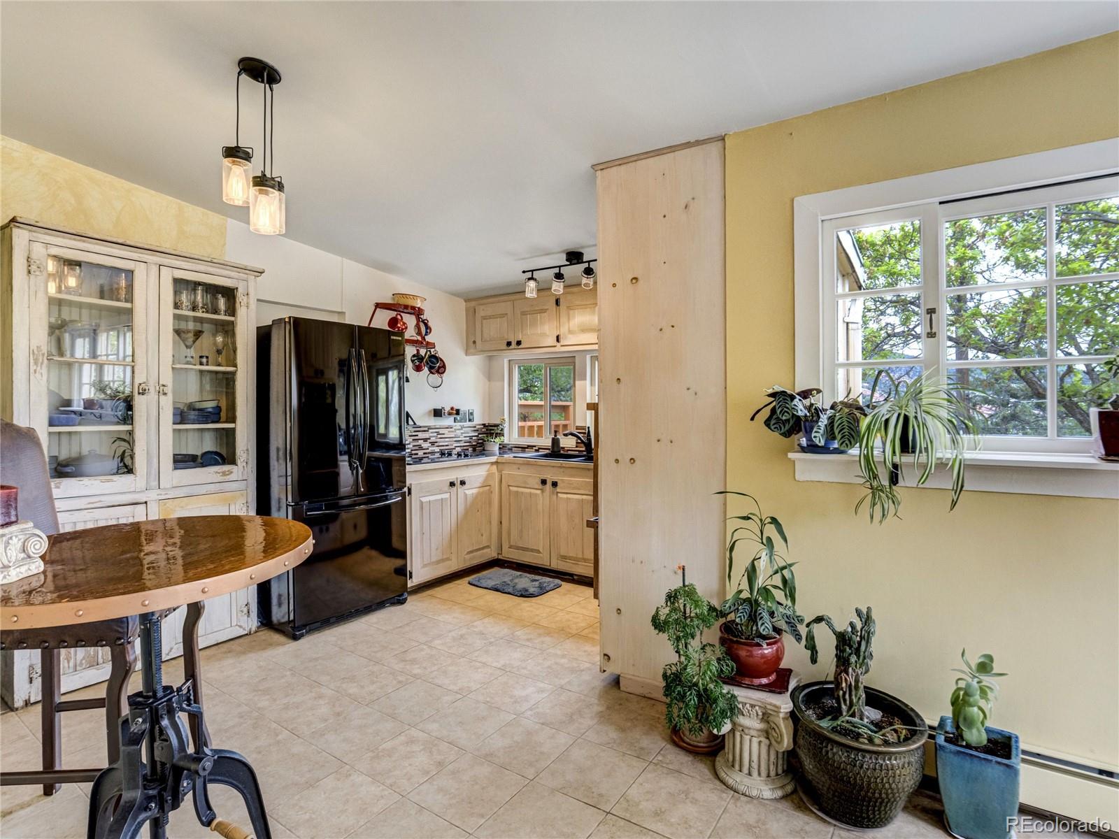MLS Image #8 for 902  high road,manitou springs, Colorado