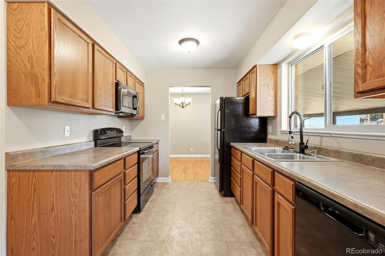MLS Image #11 for 5603 s huron street,littleton, Colorado