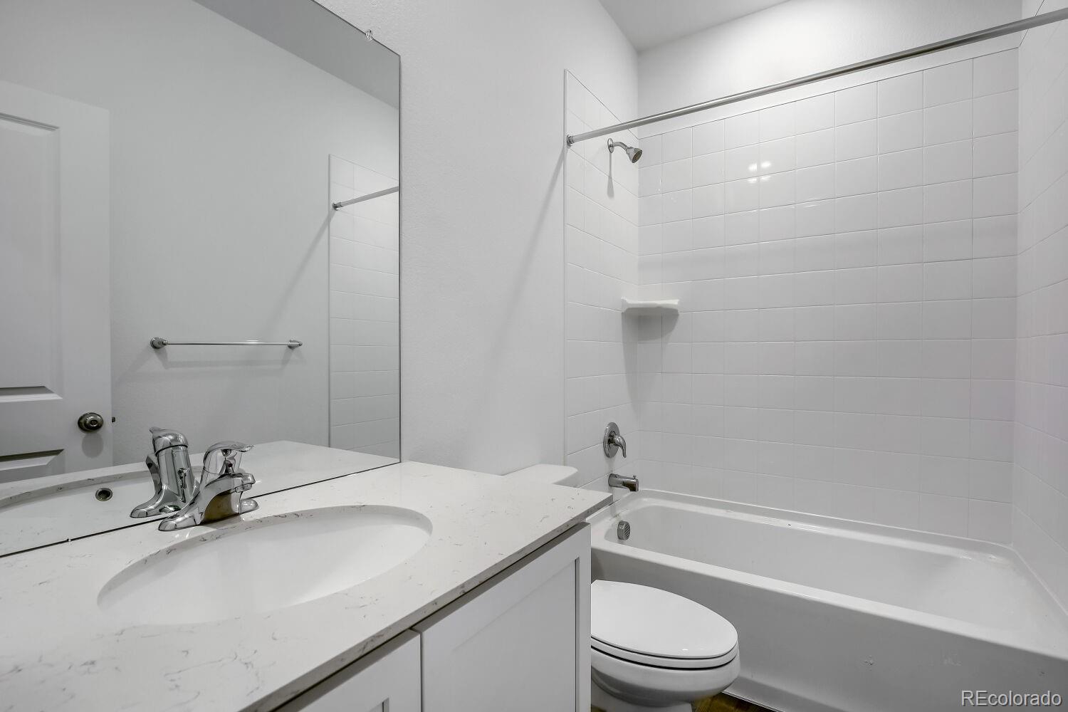 MLS Image #10 for 1662  drumming drive,windsor, Colorado