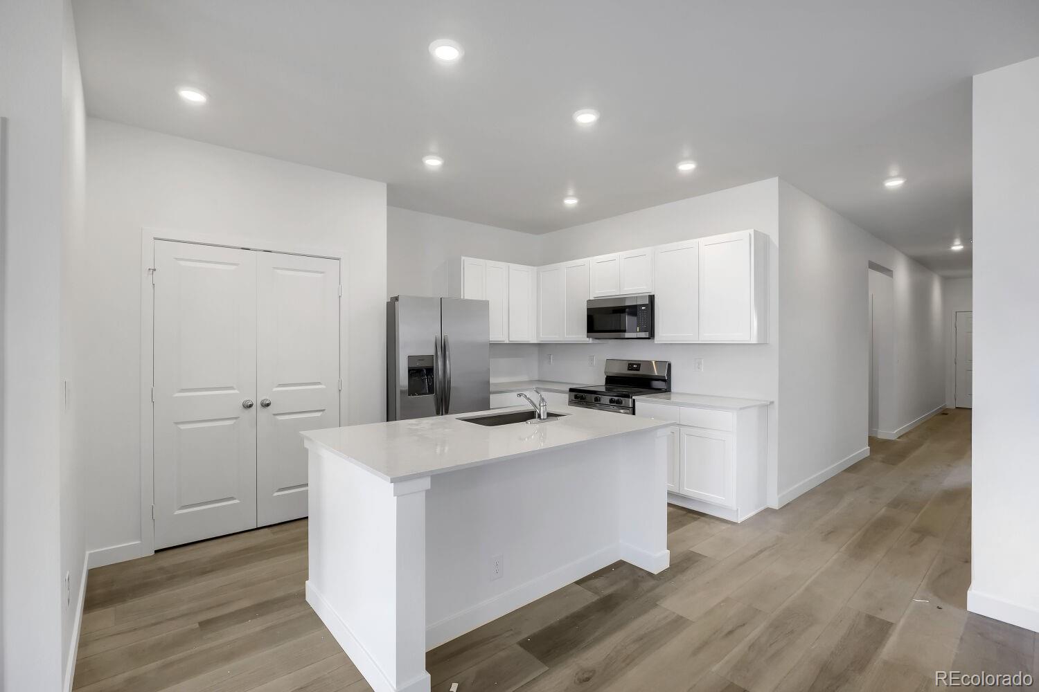 MLS Image #3 for 1662  drumming drive,windsor, Colorado