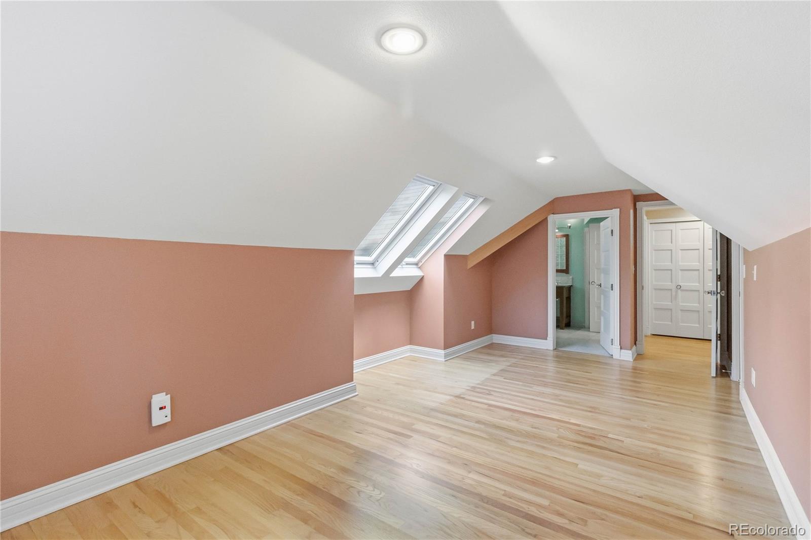 MLS Image #24 for 771 n franklin street,denver, Colorado