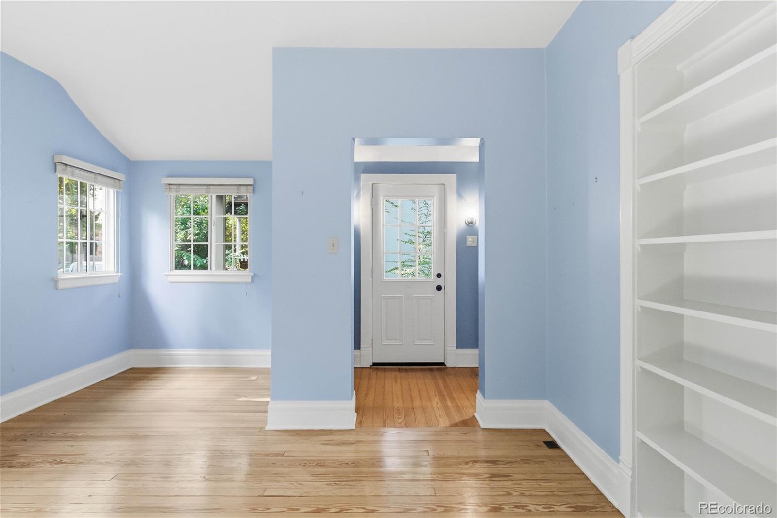 MLS Image #4 for 771 n franklin street,denver, Colorado