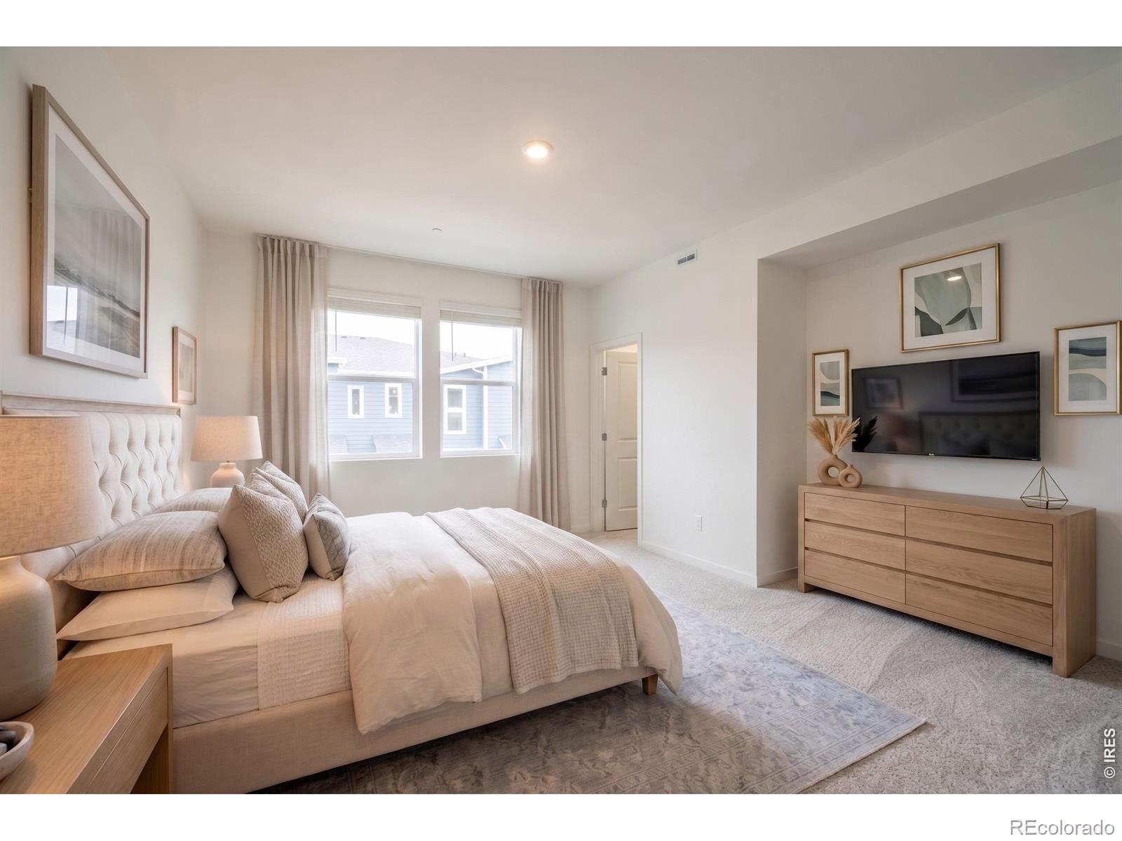 MLS Image #12 for 2817  bear springs circle,longmont, Colorado
