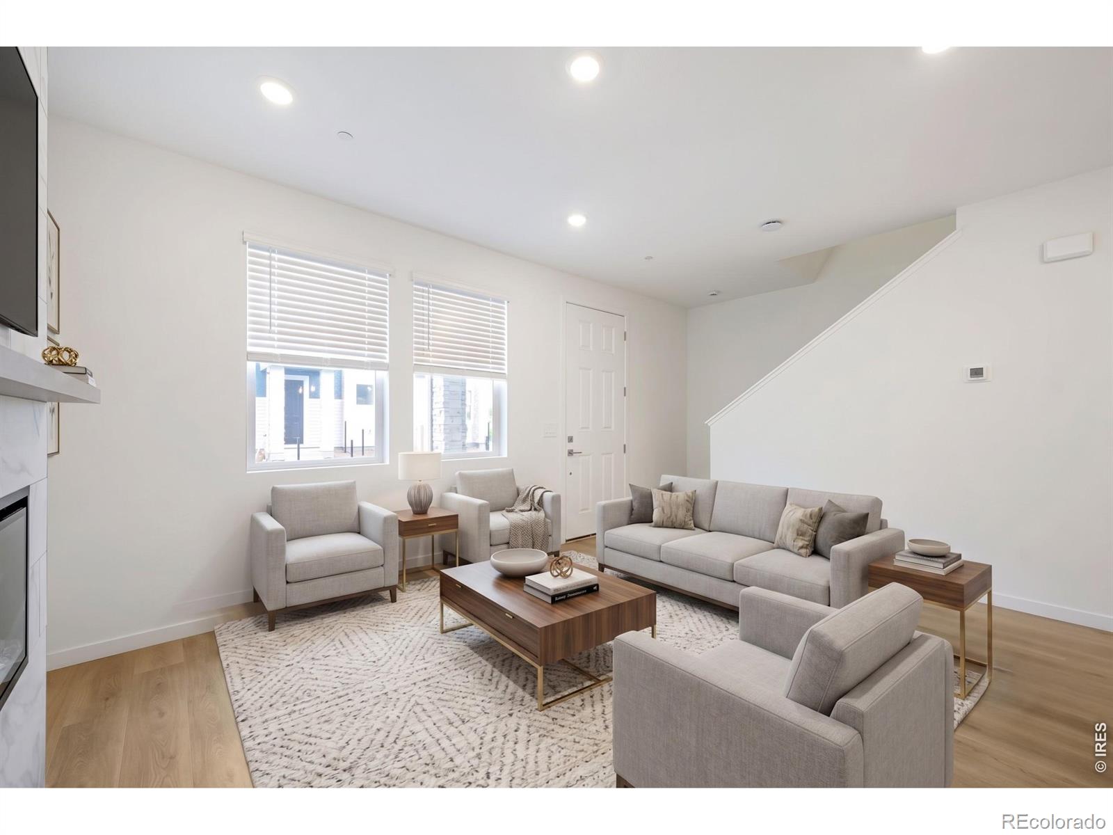 MLS Image #5 for 2817  bear springs circle,longmont, Colorado