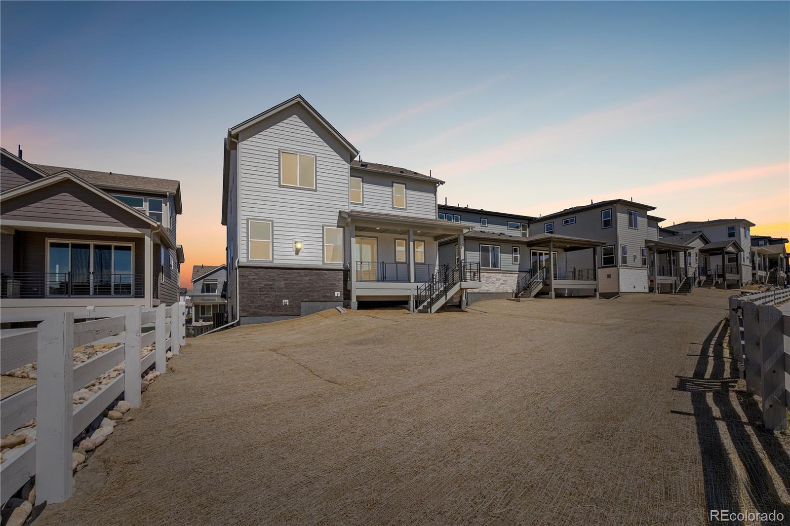 MLS Image #2 for 11567  amplify circle,lone tree, Colorado