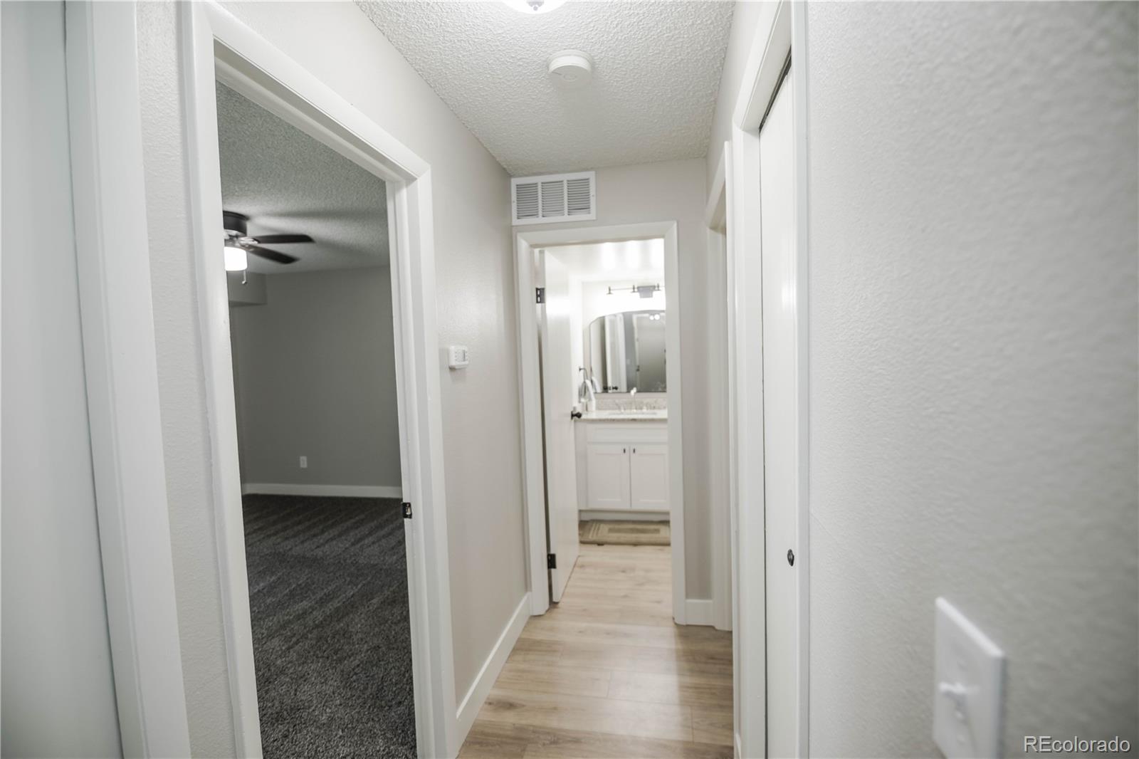 MLS Image #11 for 14226 e 1st drive b03,aurora, Colorado