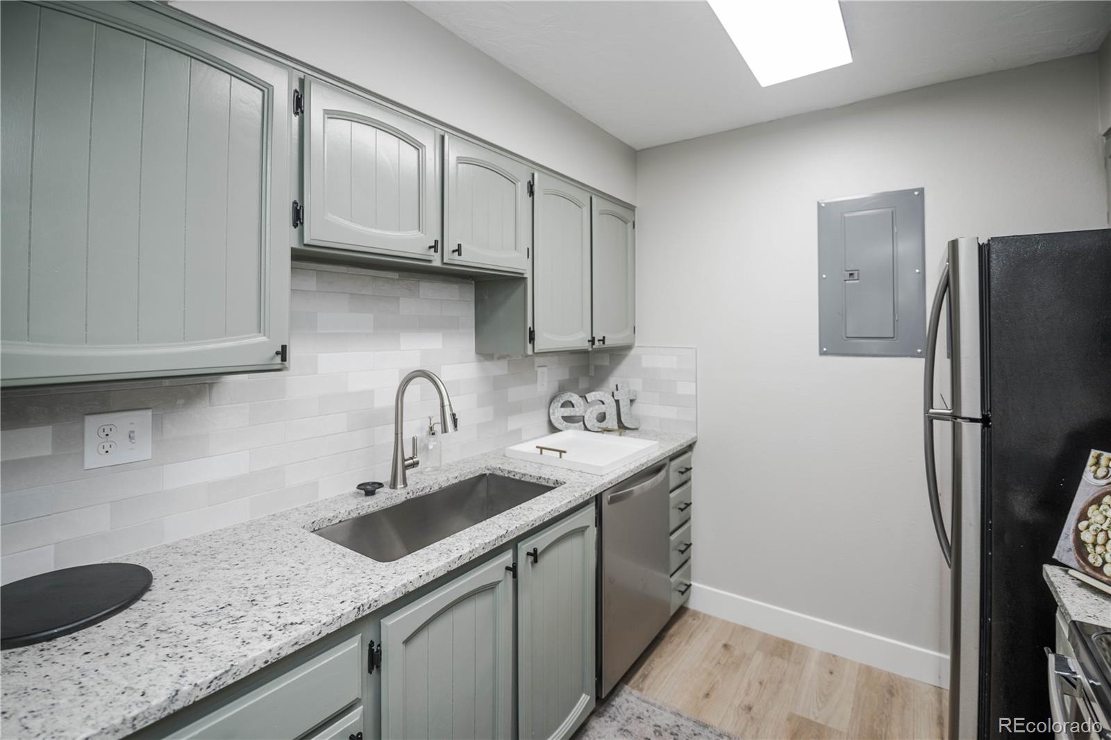 MLS Image #9 for 14226 e 1st drive b03,aurora, Colorado