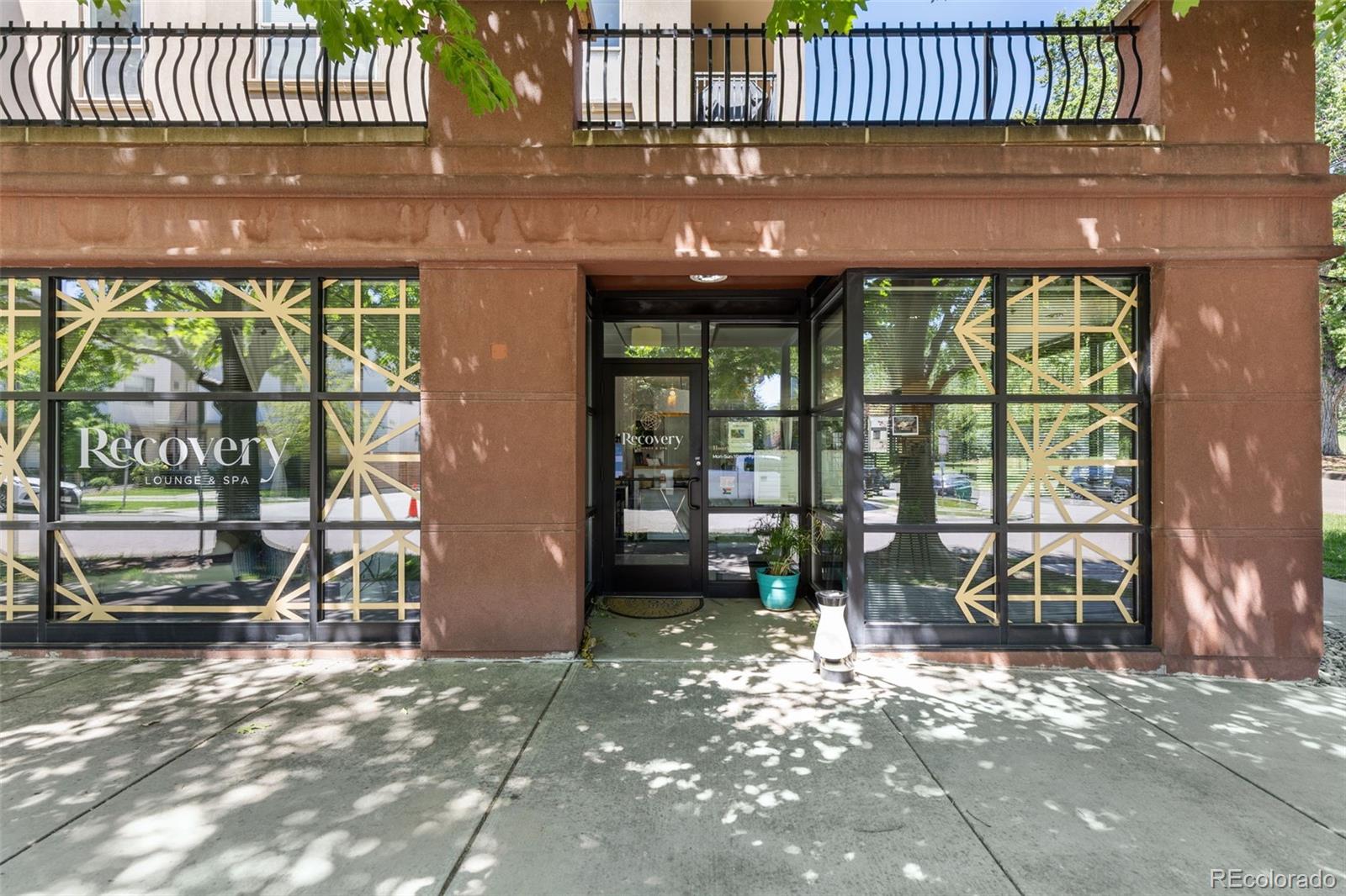 MLS Image #33 for 2240 n clay street 301,denver, Colorado