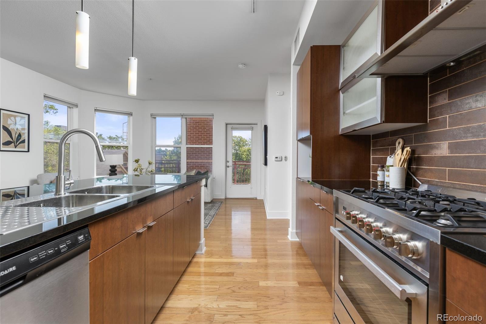 MLS Image #8 for 2240 n clay street 301,denver, Colorado