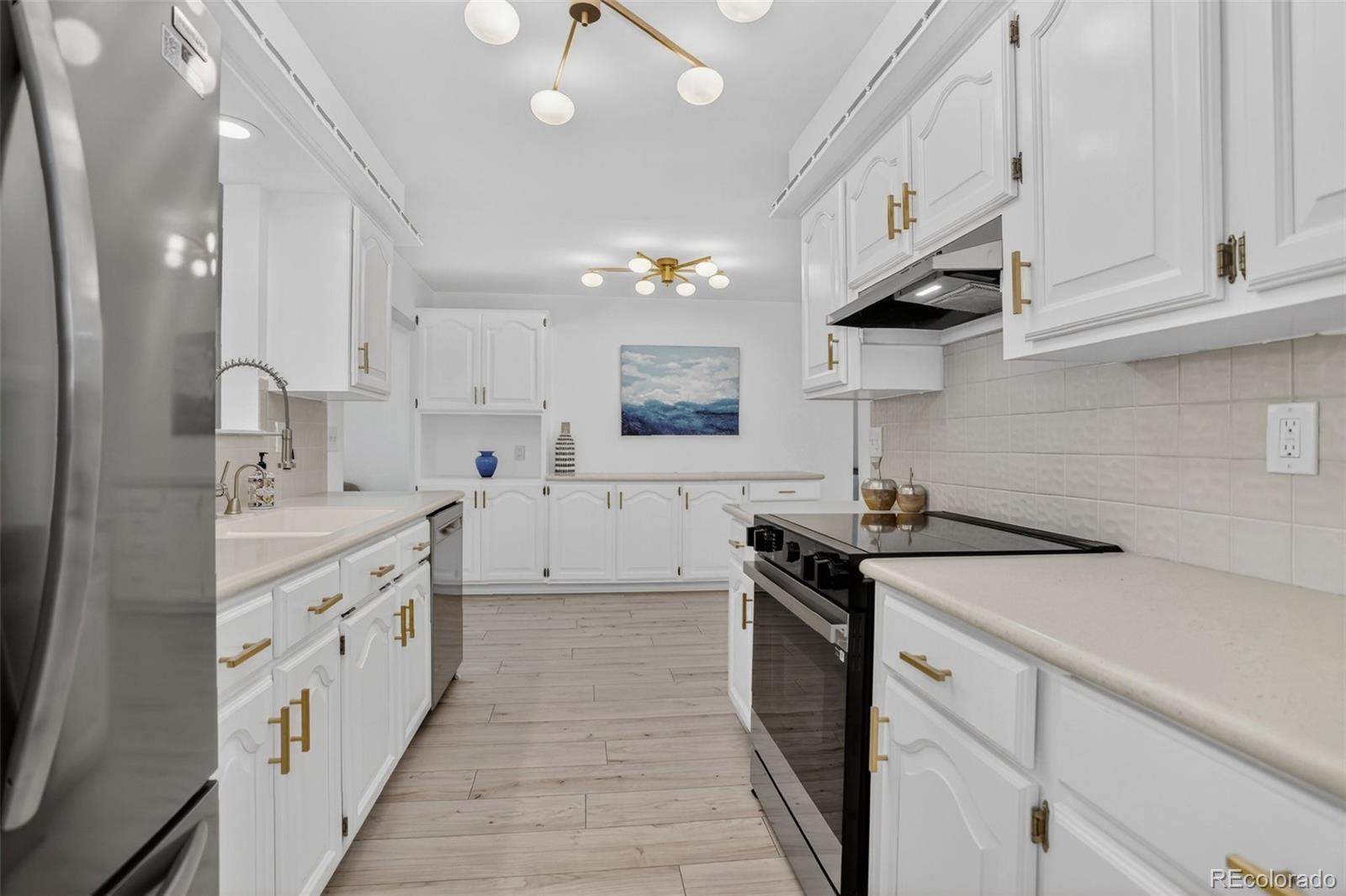 MLS Image #4 for 2143 s yukon street,lakewood, Colorado