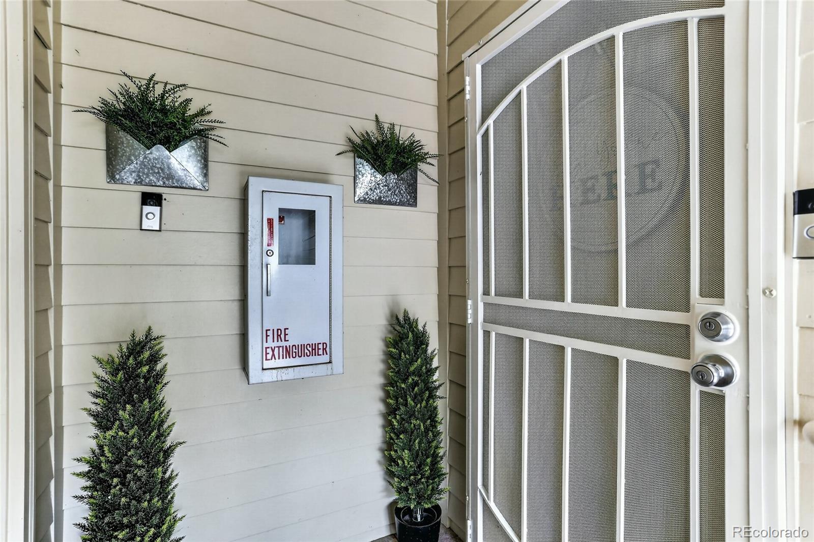 MLS Image #16 for 2828  syracuse street 222,denver, Colorado