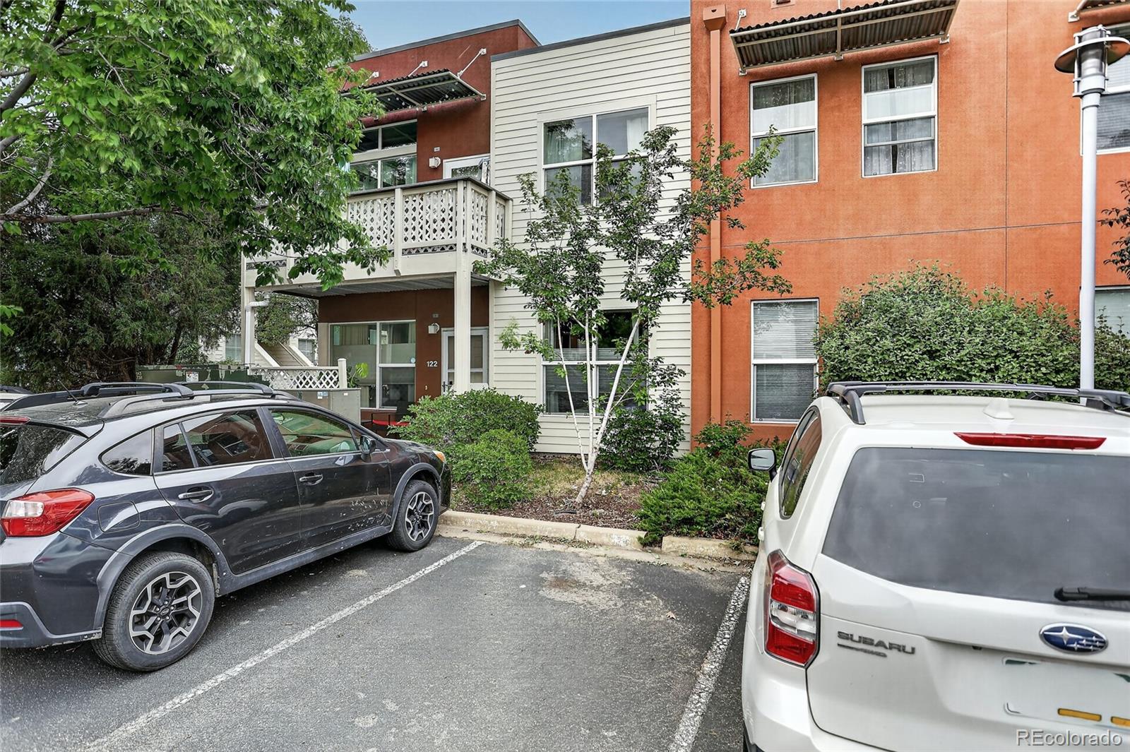 MLS Image #18 for 2828  syracuse street 222,denver, Colorado